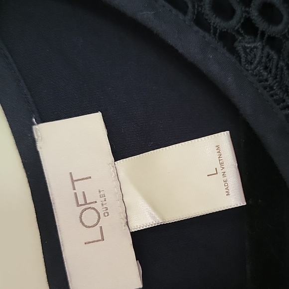 Dress - Picture 3 of 5